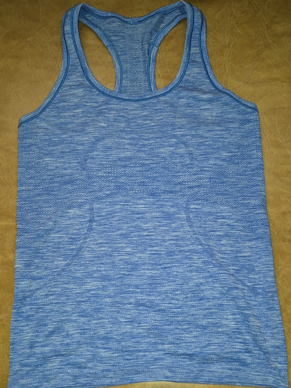 LULULEMON Womenโs SWIFTLY Tank Top - SIZE 6